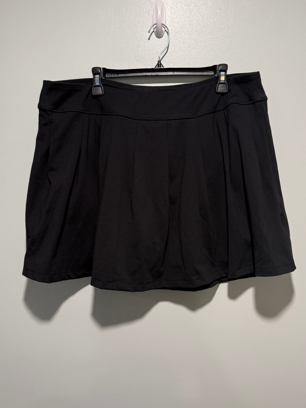 Lands’ End Black Athletic Skirt